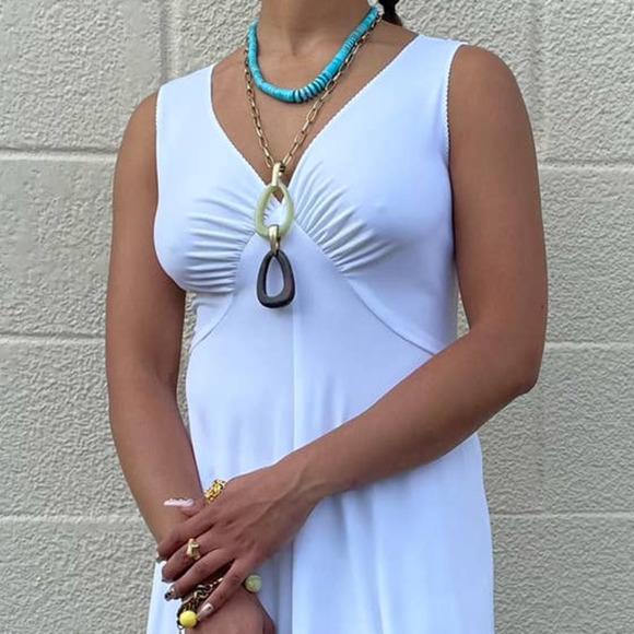 Vintage 1970s White Polyester V Neck Maxi Dress XS S - Picture 6 of 8